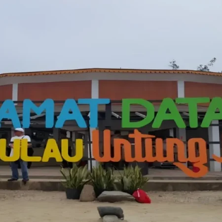 Pulau Untung Jawa: Destinasi Liburan Dekat Jakarta dengan Aktivitas Seru