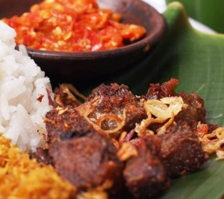 Kuliner Legendaris Di Malioboro Yogyakarta Yang Wajib Kamu Coba