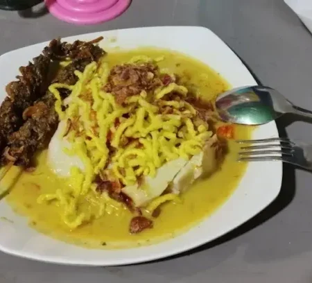 Kupat Glabed, Kuliner Legendaris Tegal yang Bikin Nagih