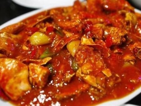 Bagar Hiu, Sensasi Gulai Pedas Khas Bengkulu yang Bikin Nagih