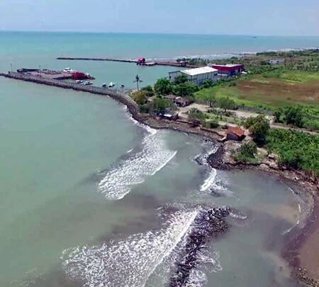 Pantai Balongan: Surga Santai di Ujung Barat Jawa