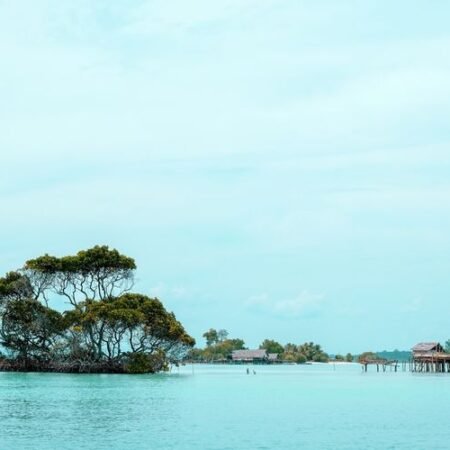 Pulau Widi, Pulau Sunyi dengan Laut Biru yang Juara