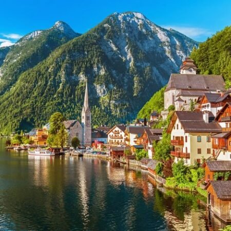 Hallstatt: Desa Cantik di Austria yang Bikin Susah Dilupakan
