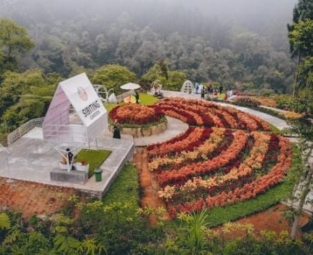 Kembanglangit Park Batang: Destinasi Wisata Alam Sejuk yang Lagi Viral