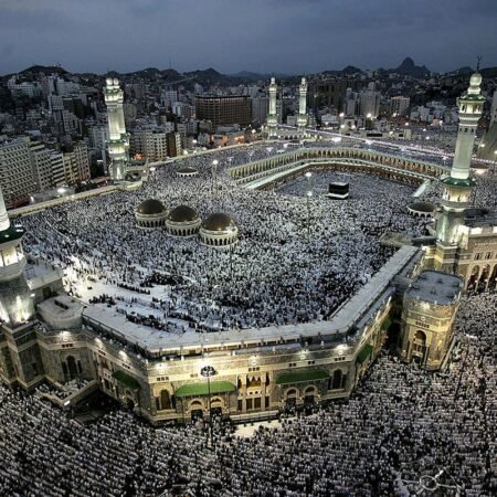 Masjidil Haram: Jantung Ibadah Umat Islam yang Selalu Dipenuhi Jutaan Jemaah