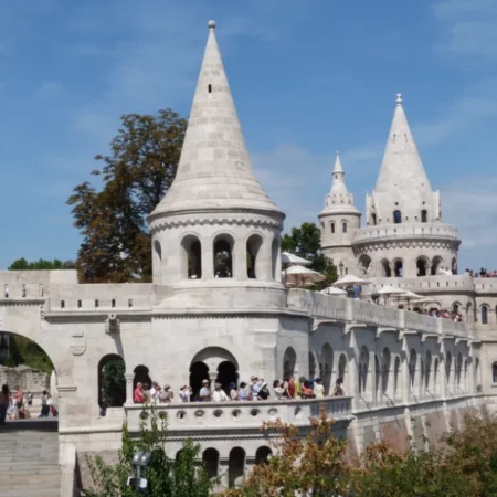 Fisherman’s Bastion Budapest, Spot View Kota Terindah dengan Nuansa Dongeng