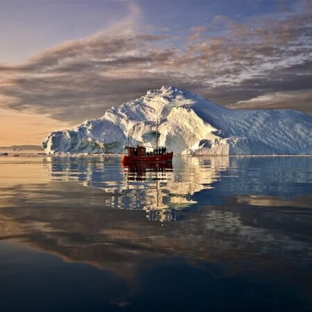 Ilulissat Icefjord, Keajaiban Alam Greenland dengan Aliran Gunung Es Raksasa