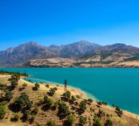 Danau Charvak, Surga Alam Uzbekistan yang Bikin Mata Susah Kedip