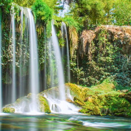 Duden Waterfalls, Surga Air Terjun Cantik yang Bikin Mata Susah Kedip