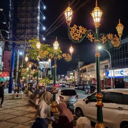 Kayutangan Heritage Malang Bikin Serasa Jalan-Jalan di Kota Tua Eropa