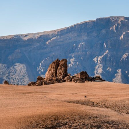 Teide Tenerife: Gunung Tertinggi Spanyol yang Berasa di Planet Mars