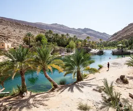 Pesona Wadi Bani Khalid di Oman, Oasis Gurun yang Bikin Takjub Sepanjang Tahun