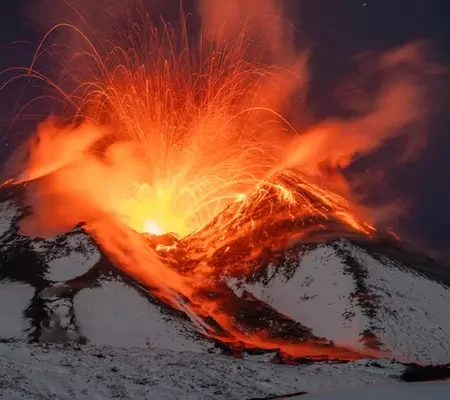 Gunung Etna, Wisata Unik di Italia yang Mirip Planet Mars