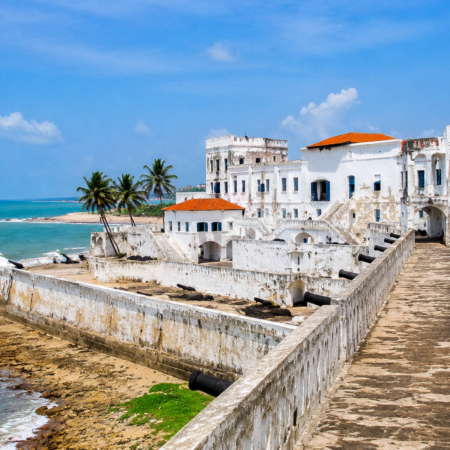 Kastil Cape Coast dan Elmina, Wisata Sejarah Ghana yang Bikin Merinding
