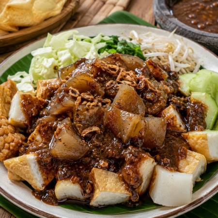 Rujak Kikil Tanggulangin, Kuliner Khas Sidoarjo yang Bikin Nagih